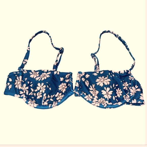 Bundle for $3! Floral Swim Top Medium SheIn Teal Blue Light Pink Bikini V Plunge - Picture 1 of 6